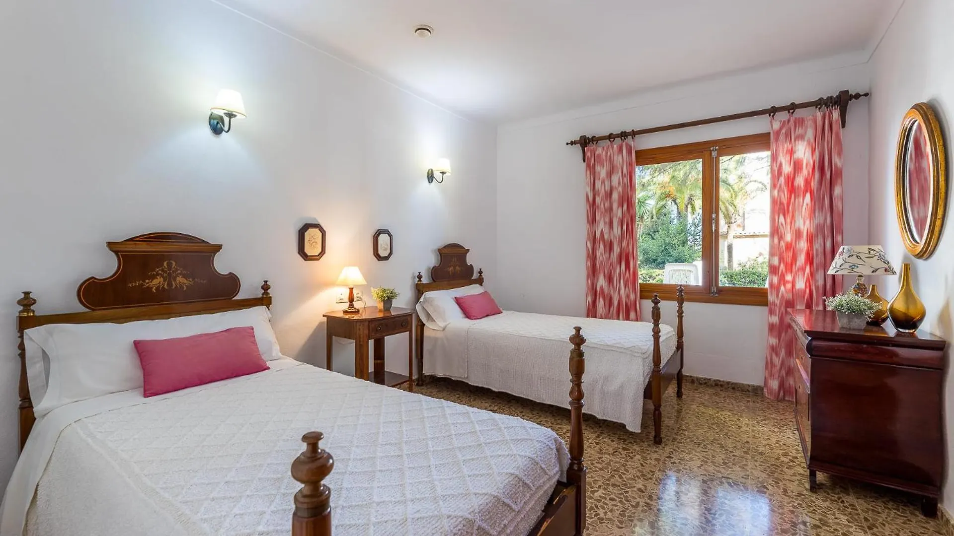 Can Gomila, Beautiful And Quiet Traditional Mallorquin House Cielo de Bonaire 0*,  Ισπανία